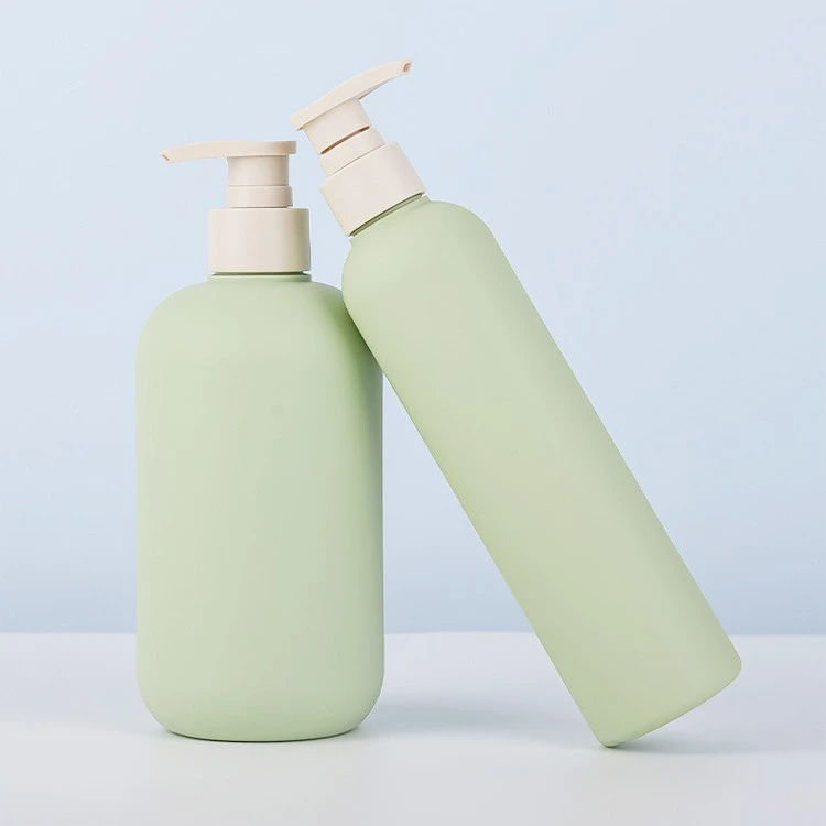 empty bottles for shampoo and conditioner